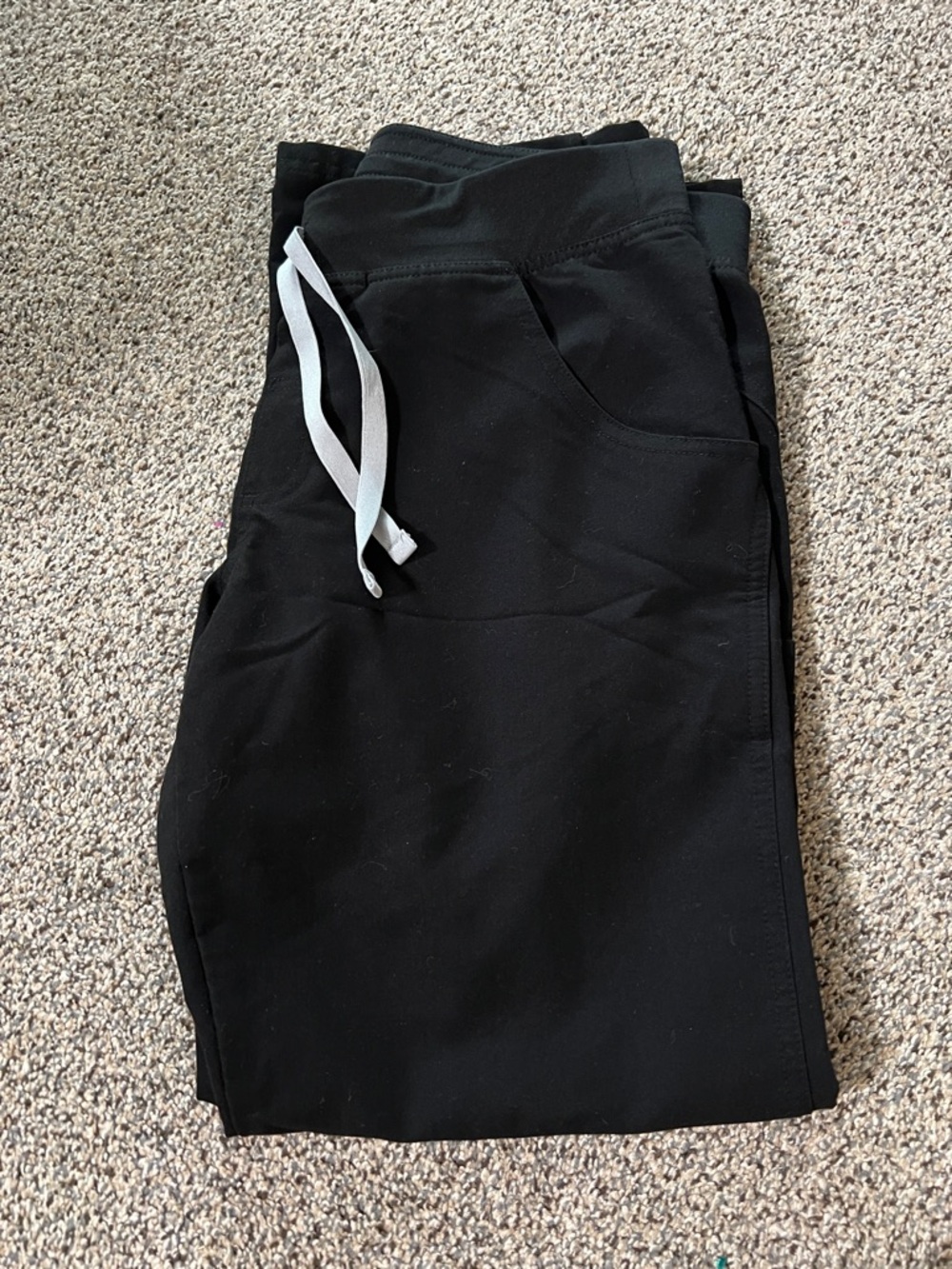 Figs Black Scrub pants Kade cargo M petite